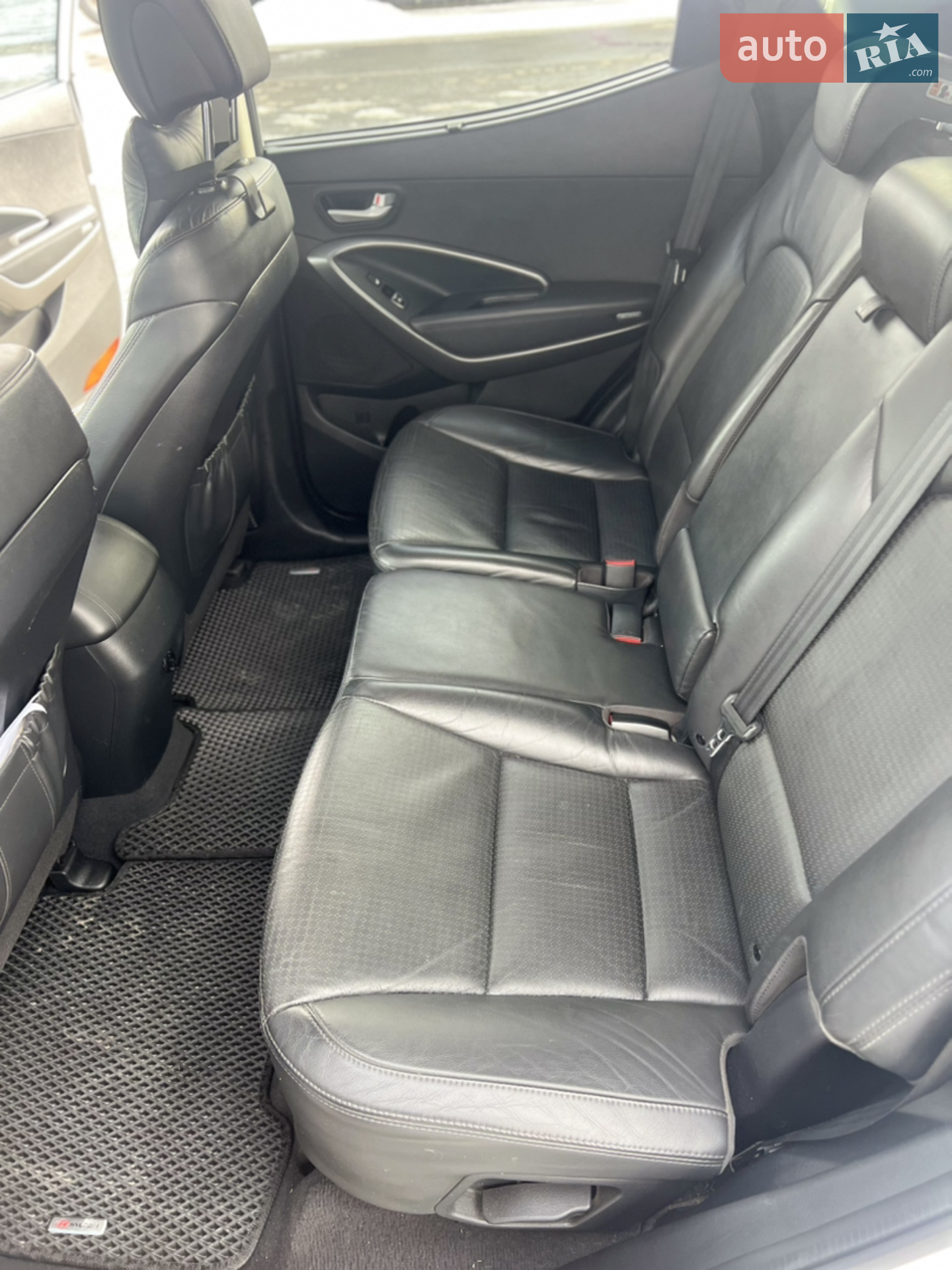 2014 Hyundai Santa Fe - мініатюра 22