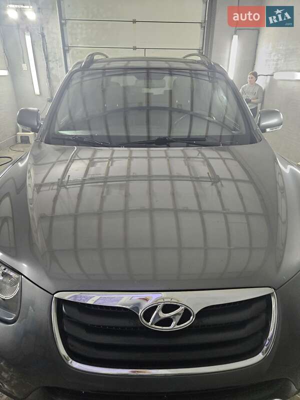Внедорожник / Кроссовер Hyundai Santa FE 2012 в Чернигове