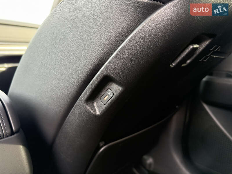 Внедорожник / Кроссовер Hyundai Santa FE 2024 в Киеве