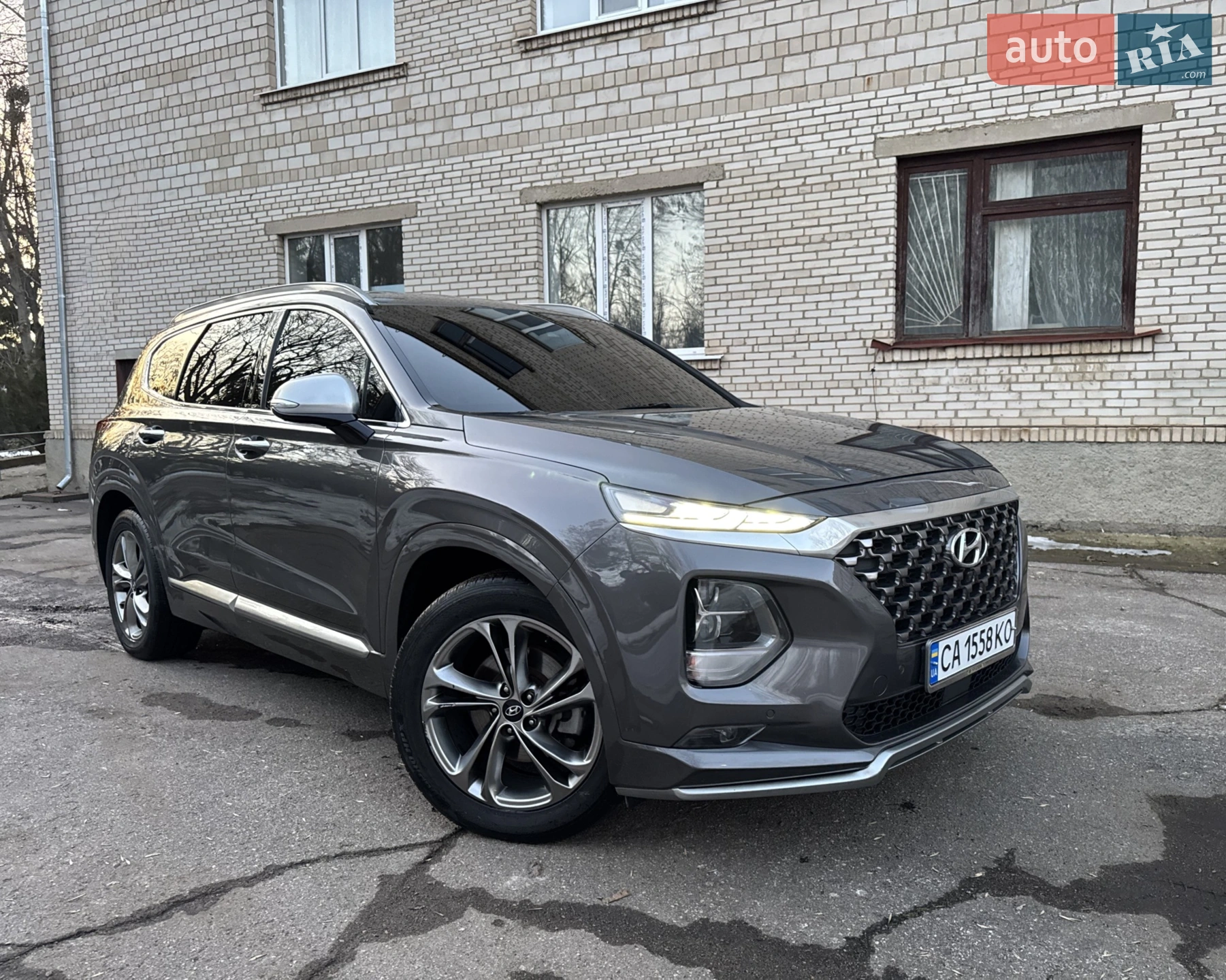 2018 Hyundai Santa Fe - мініатюра 47