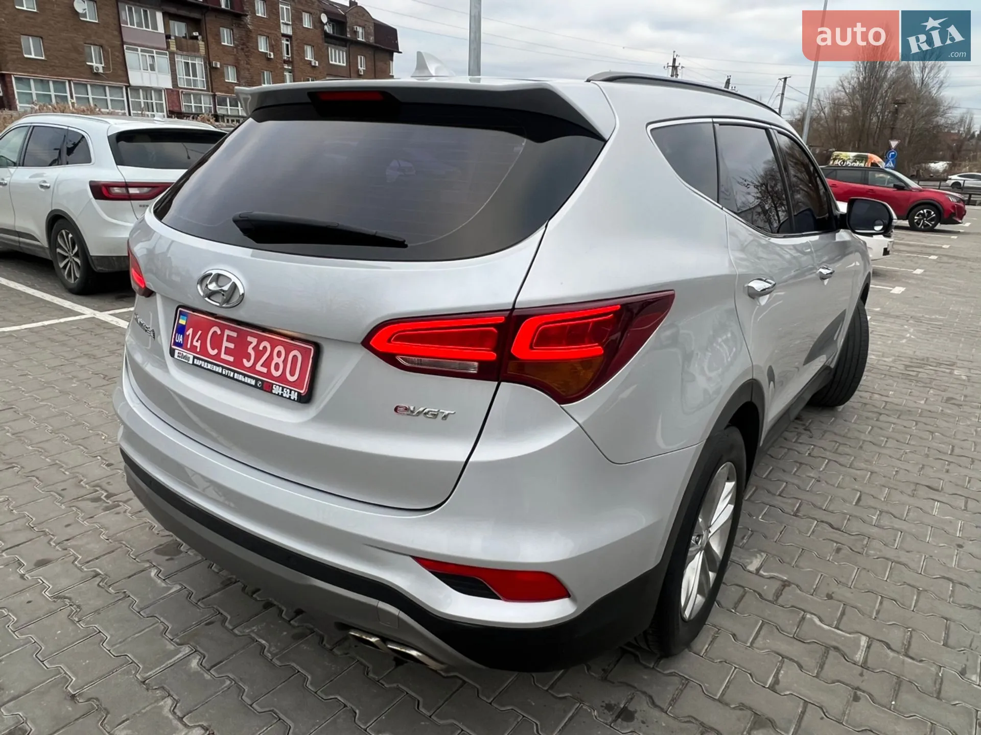 2016 Hyundai Santa Fe - мініатюра 10