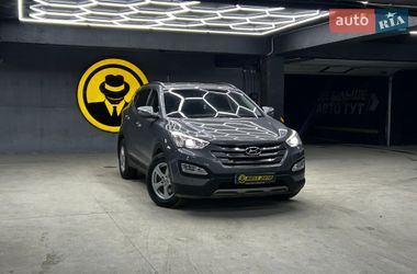 Позашляховик / Кросовер Hyundai Santa FE 2012 в Чернівцях