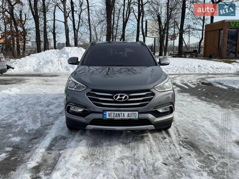 Внедорожник / Кроссовер Hyundai Santa FE 2015 в Киеве