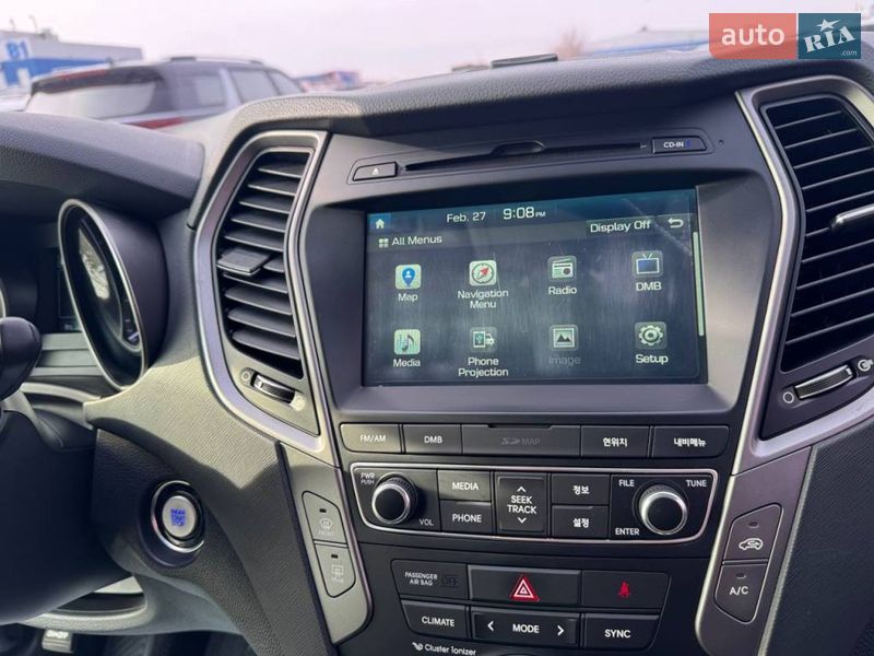 Внедорожник / Кроссовер Hyundai Santa FE 2015 в Киеве