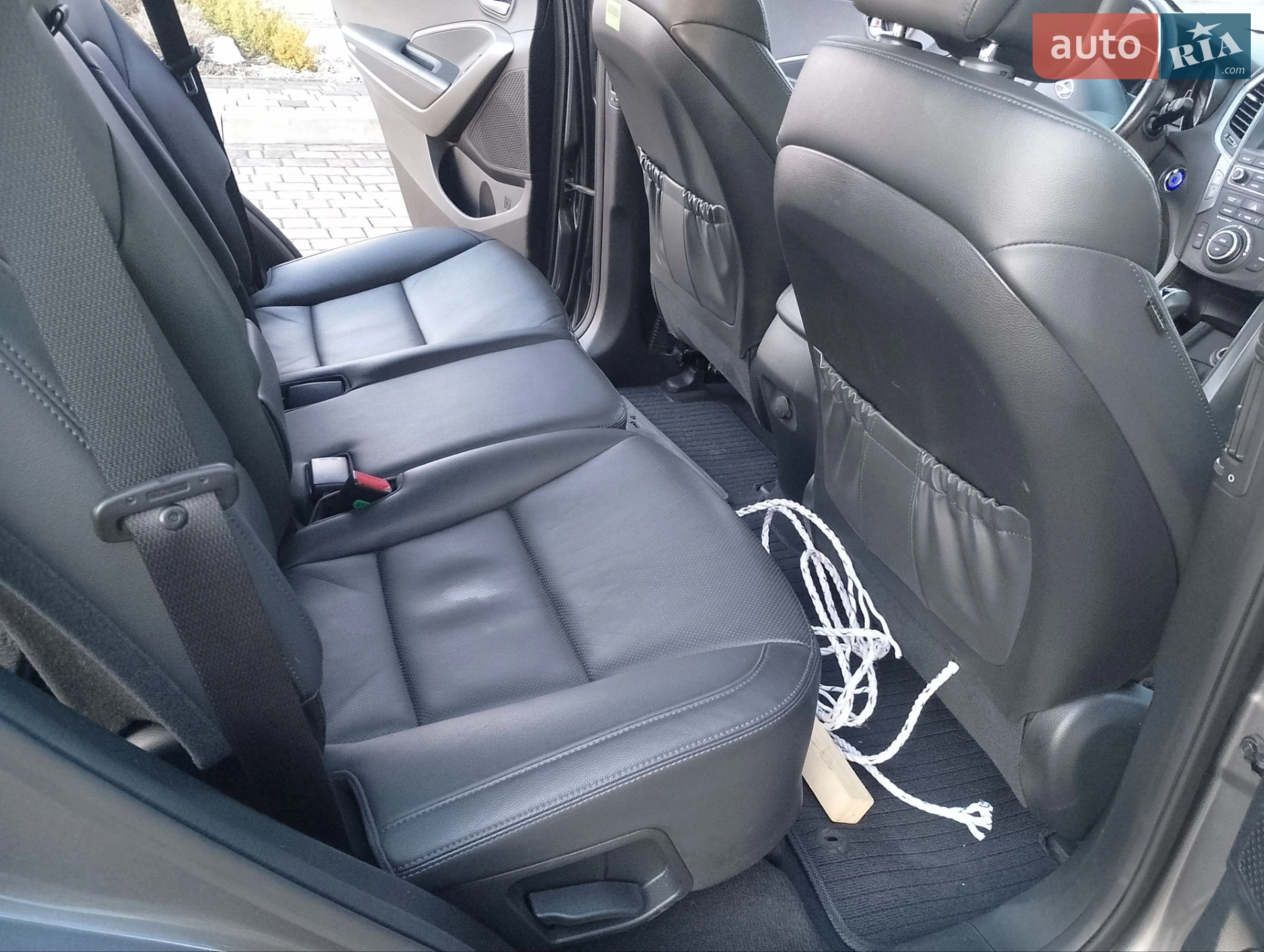 2016 Hyundai Santa Fe - мініатюра 31