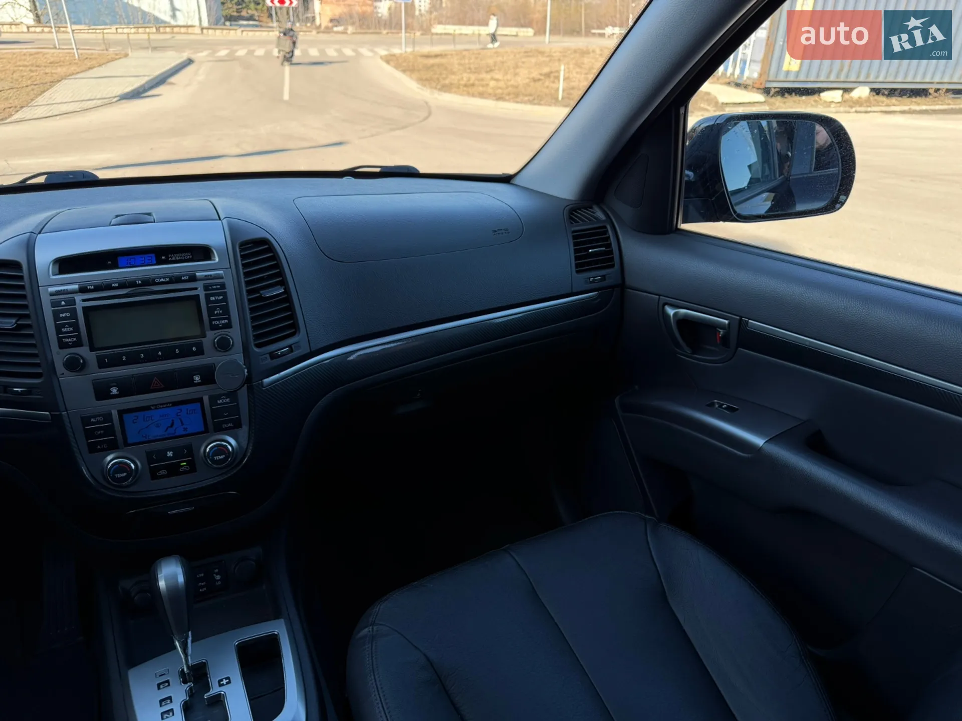 2010 Hyundai Santa Fe - мініатюра 43