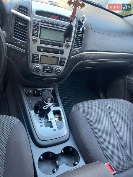 Внедорожник / Кроссовер Hyundai Santa FE 2011 в Виннице