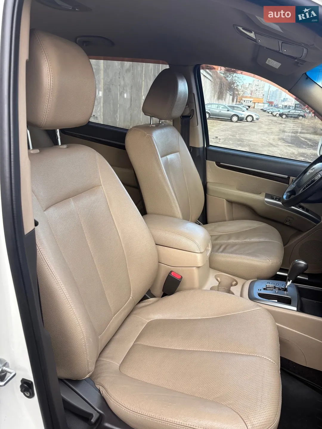 2011 Hyundai Santa Fe - мініатюра 11