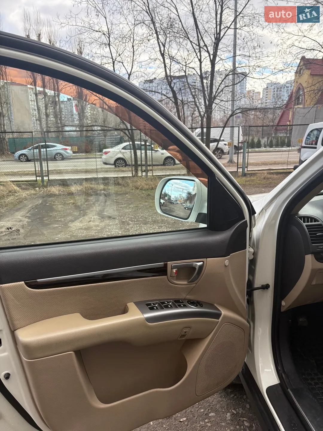 2011 Hyundai Santa Fe - мініатюра 13
