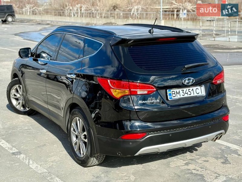 Внедорожник / Кроссовер Hyundai Santa FE 2013 в Киеве