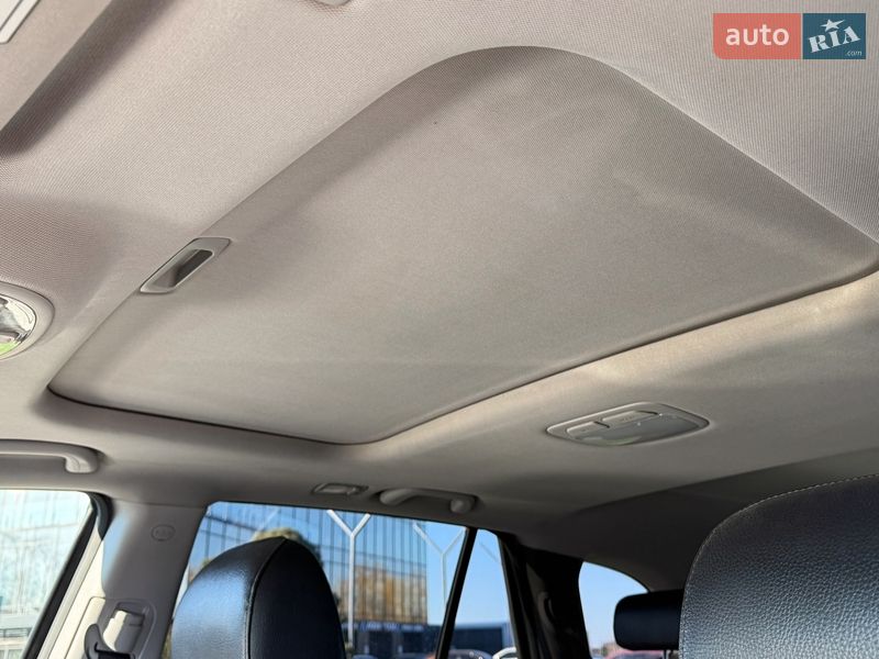 Внедорожник / Кроссовер Hyundai Santa FE 2012 в Днепре