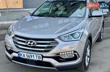 Внедорожник / Кроссовер Hyundai Santa FE 2017 в Киеве