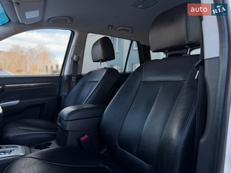 Внедорожник / Кроссовер Hyundai Santa FE 2012 в Луцке