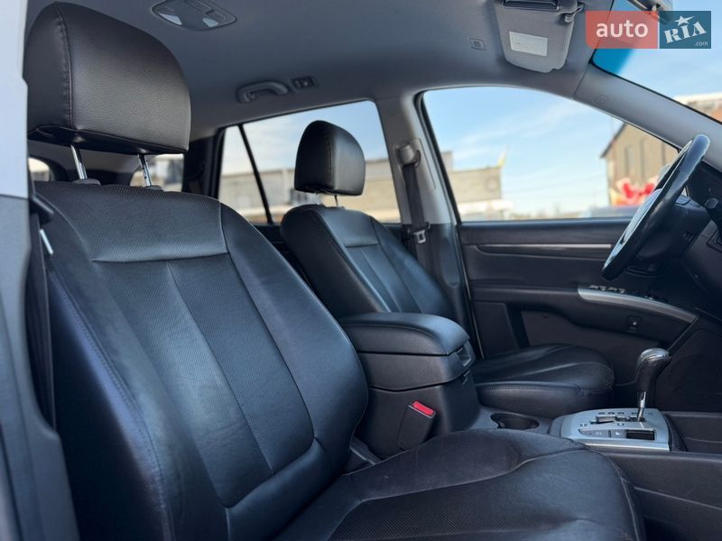 Внедорожник / Кроссовер Hyundai Santa FE 2012 в Луцке