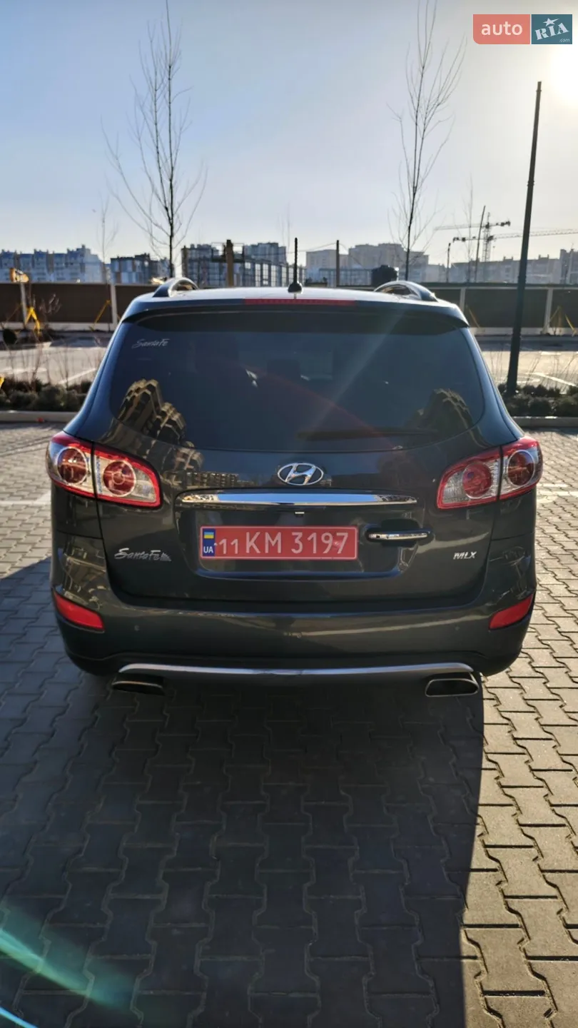 2011 Hyundai Santa Fe - мініатюра 15