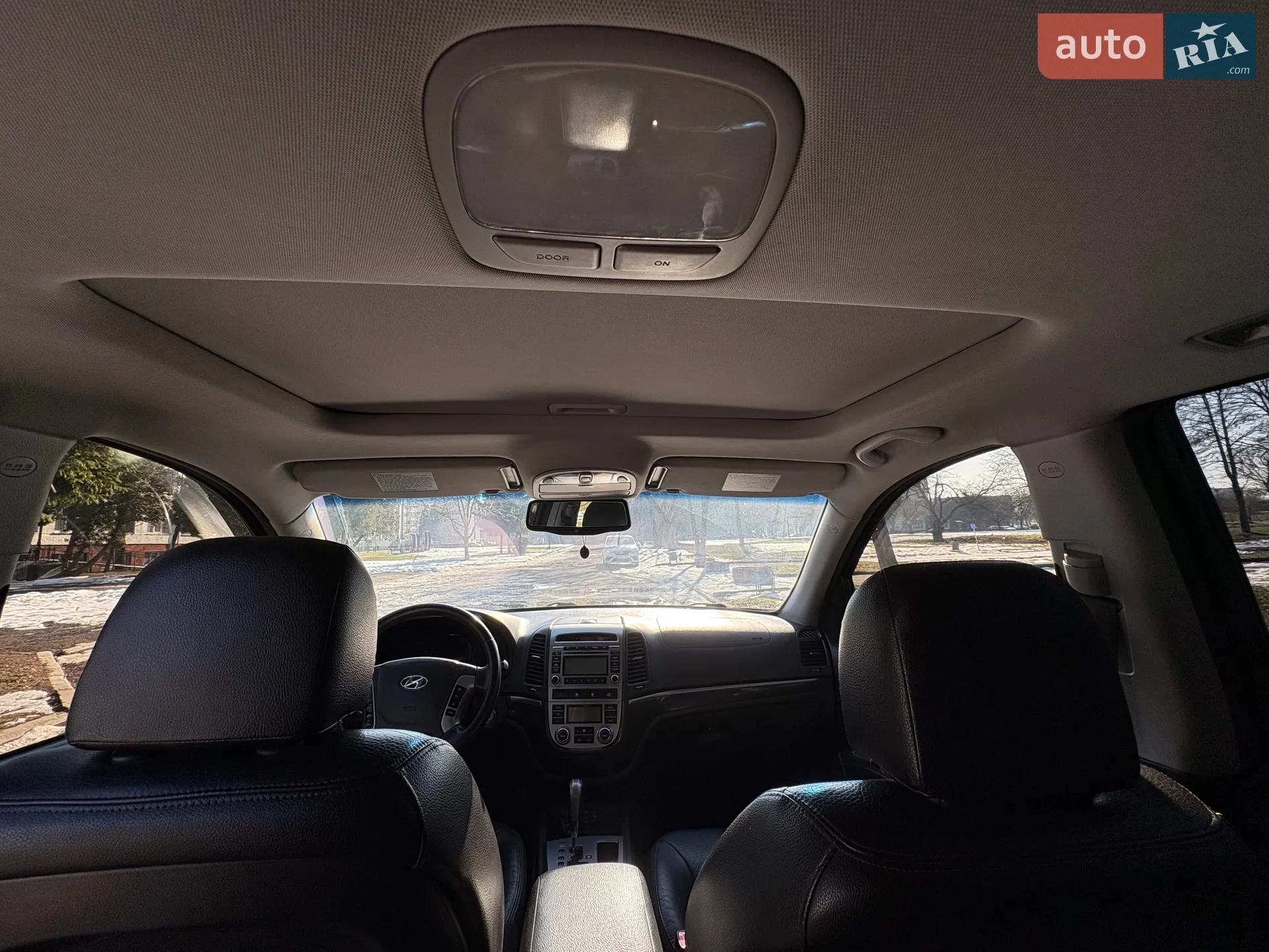 2011 Hyundai Santa Fe - мініатюра 8