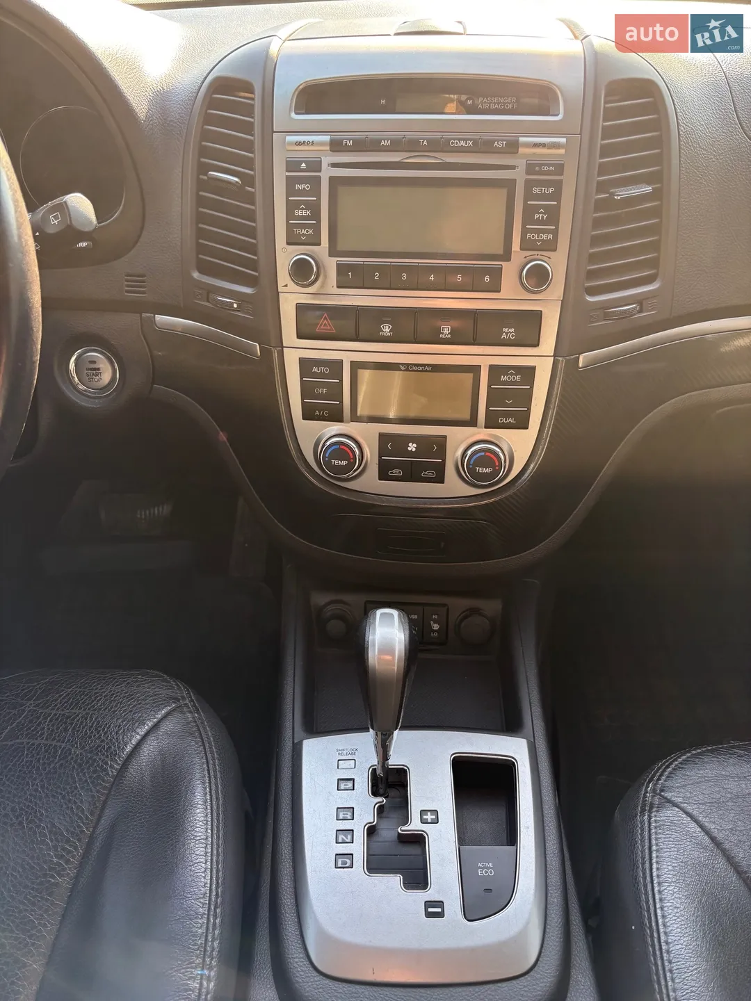 2011 Hyundai Santa Fe - мініатюра 10