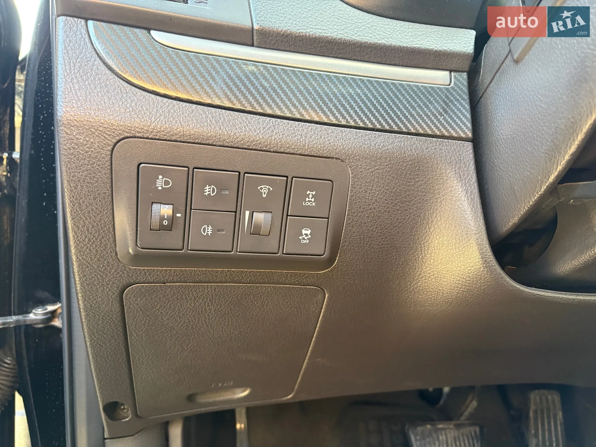 2011 Hyundai Santa Fe - мініатюра 11