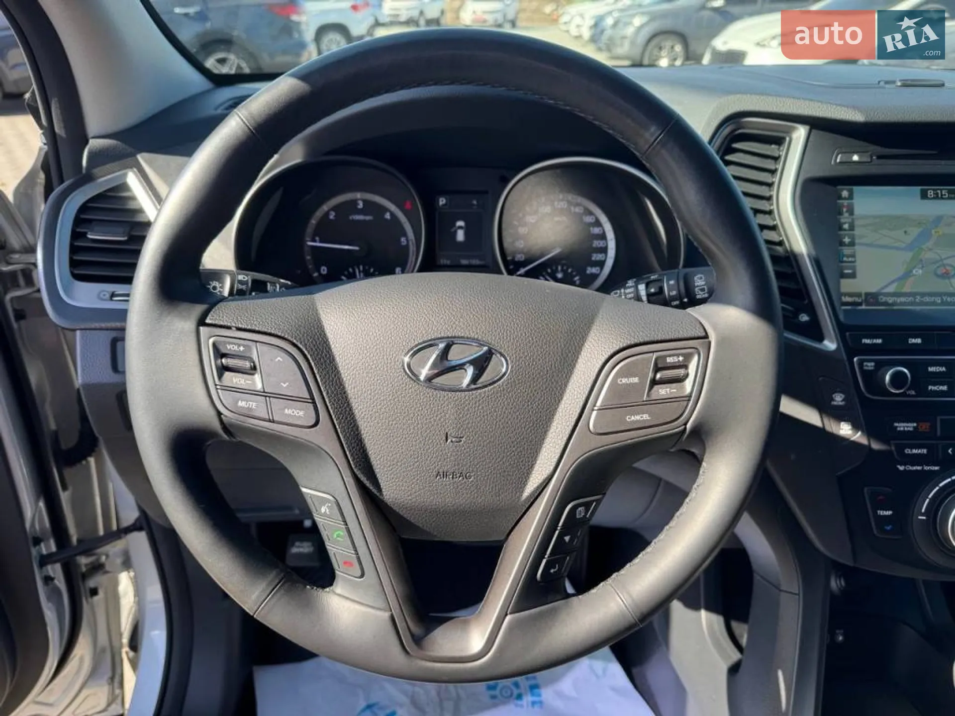 2017 Hyundai Santa Fe - мініатюра 16