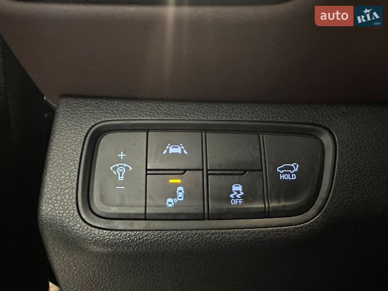 Внедорожник / Кроссовер Hyundai Santa FE 2018 в Одессе