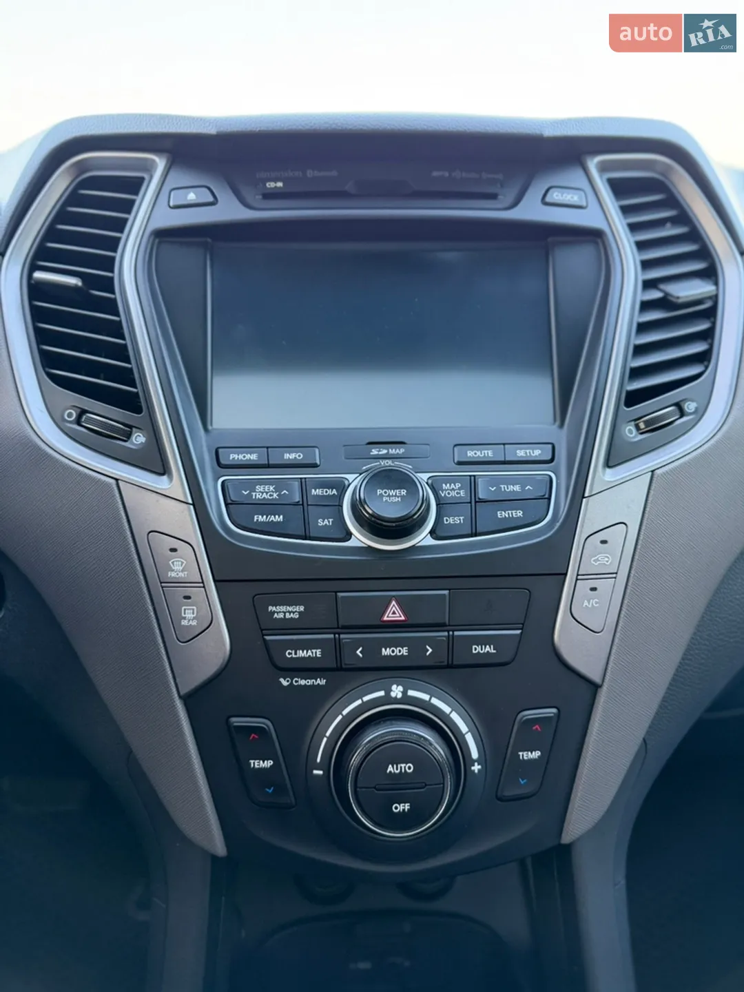 2013 Hyundai Santa Fe - мініатюра 19