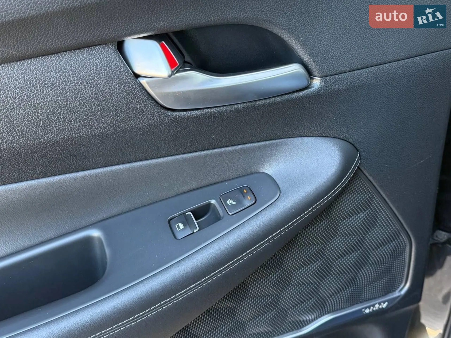 2020 Hyundai Santa Fe - мініатюра 37