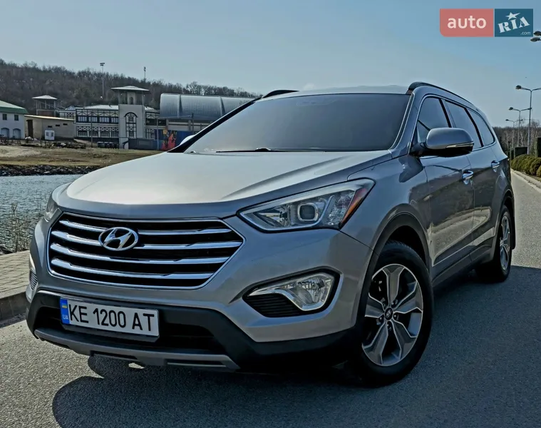 Hyundai Santa FE