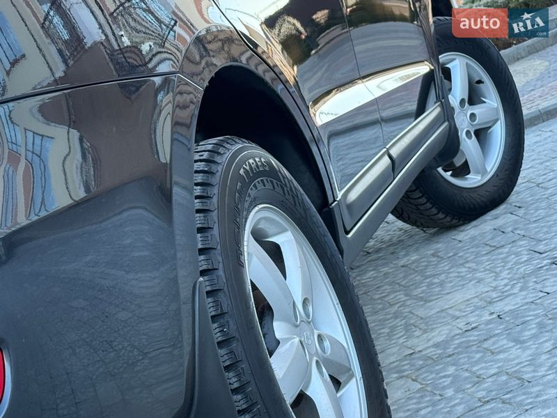 Внедорожник / Кроссовер Hyundai Santa FE 2008 в Мукачево