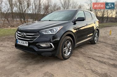 Внедорожник / Кроссовер Hyundai Santa FE 2017 в Киеве
