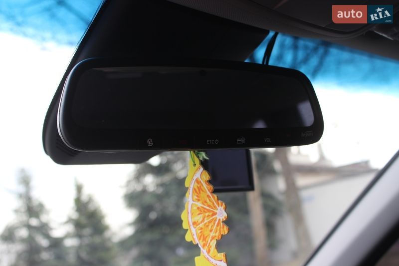 Внедорожник / Кроссовер Hyundai Santa FE 2018 в Днепре