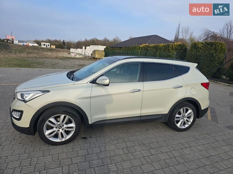 Внедорожник / Кроссовер Hyundai Santa FE 2014 в Стрые