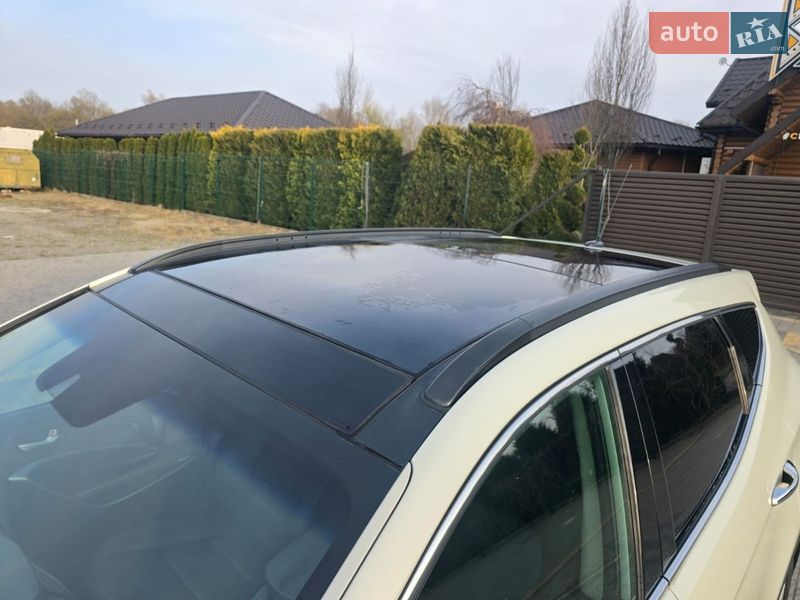 Внедорожник / Кроссовер Hyundai Santa FE 2014 в Стрые