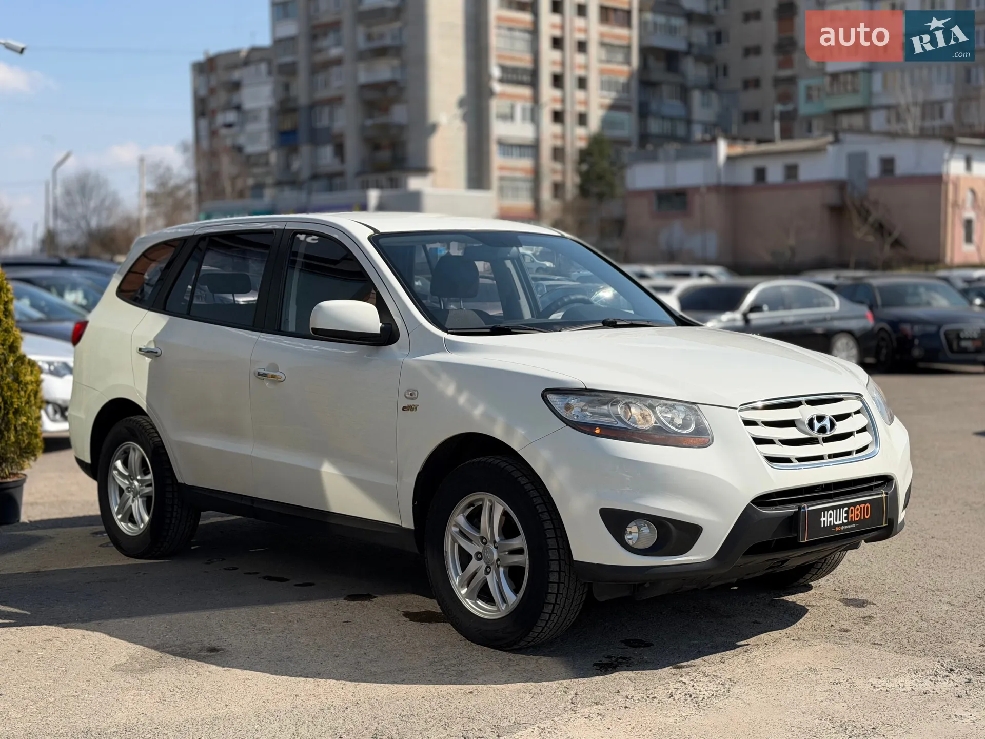 2011 Hyundai Santa Fe - мініатюра 8