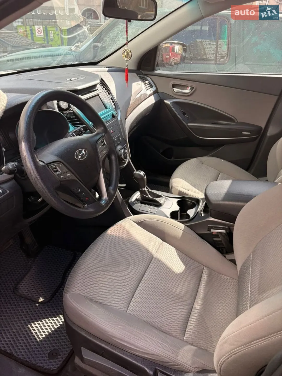 2017 Hyundai Santa Fe - мініатюра 4