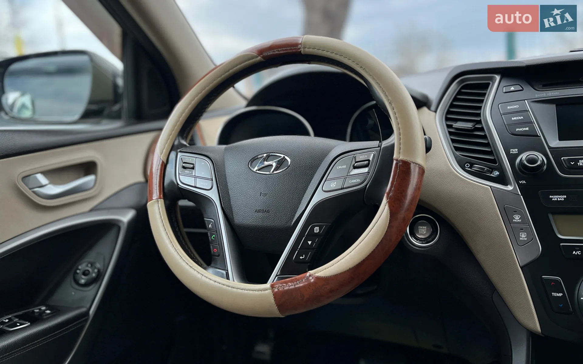 2014 Hyundai Santa Fe - мініатюра 18