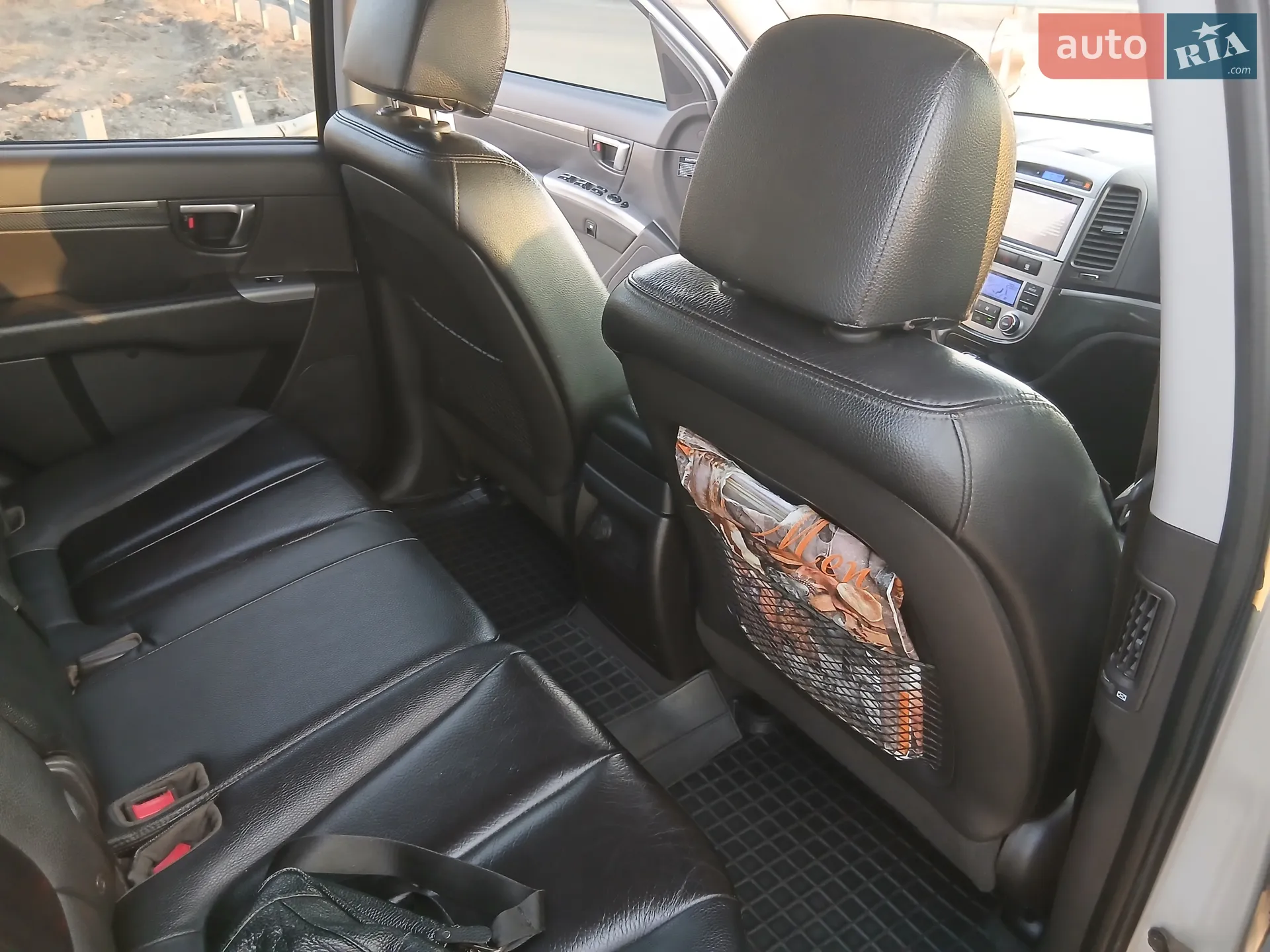 2011 Hyundai Santa Fe - мініатюра 4