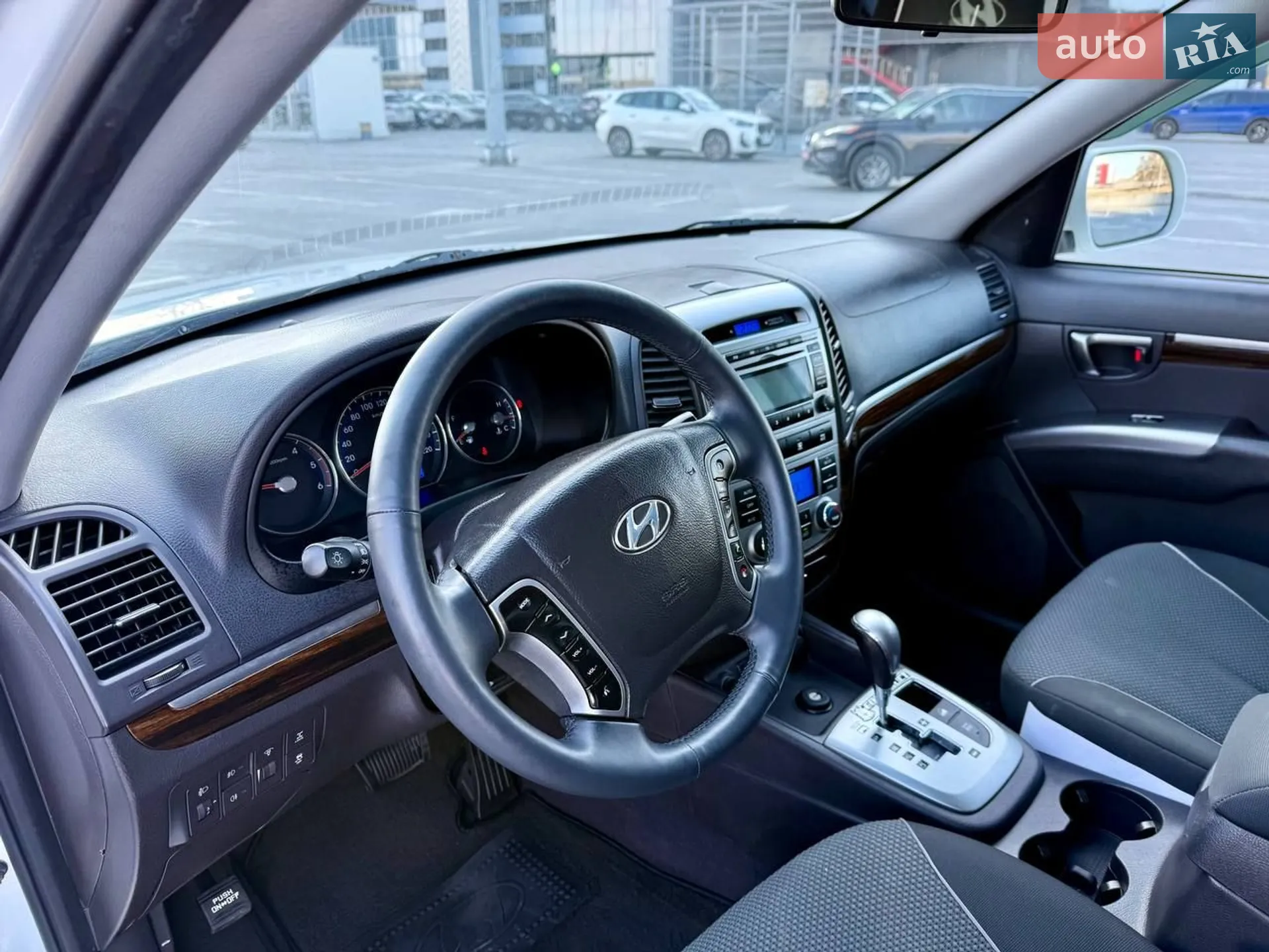 2011 Hyundai Santa Fe - мініатюра 34