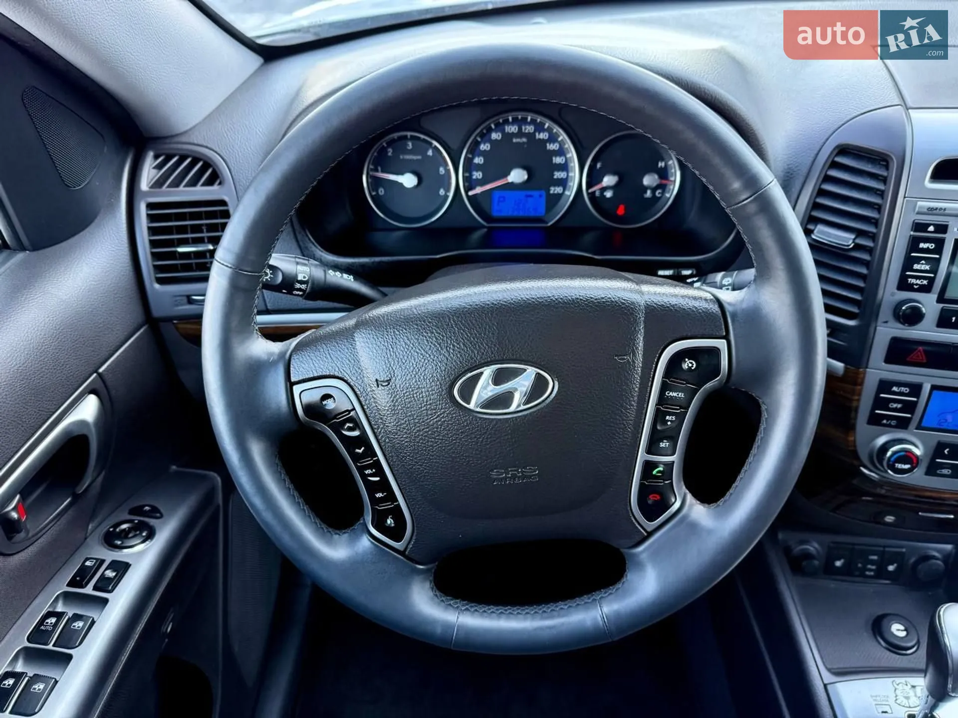 2011 Hyundai Santa Fe - мініатюра 59