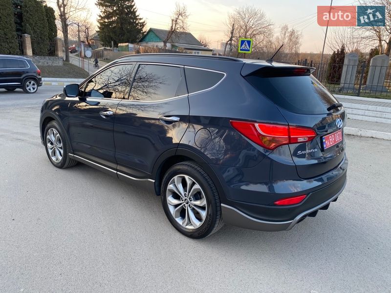 Внедорожник / Кроссовер Hyundai Santa FE 2013 в Киеве