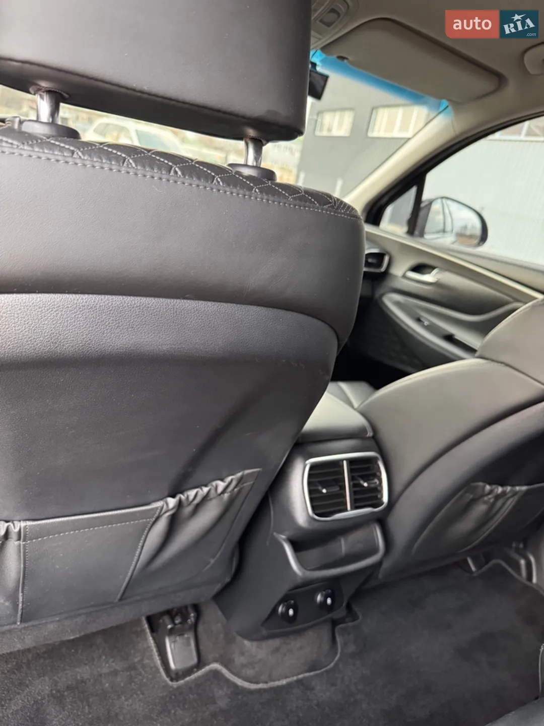 2018 Hyundai Santa Fe - мініатюра 40