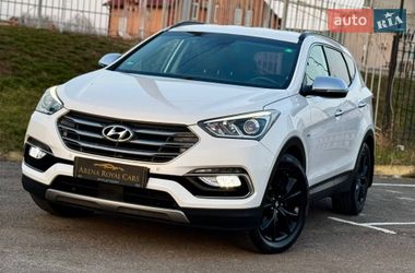 Внедорожник / Кроссовер Hyundai Santa FE 2016 в Киеве