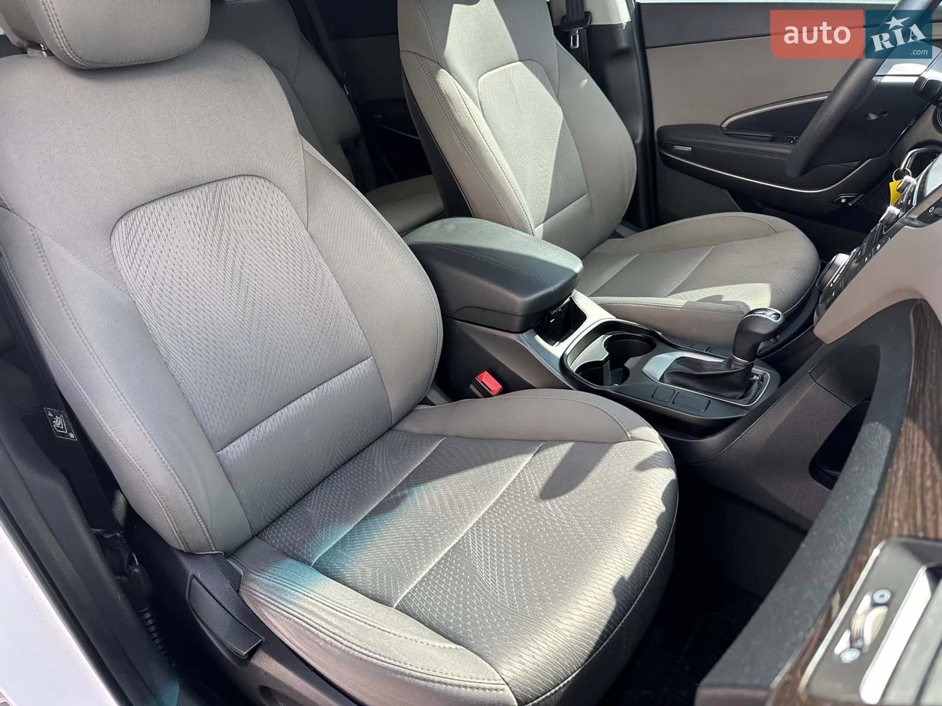 2016 Hyundai Santa Fe - мініатюра 16