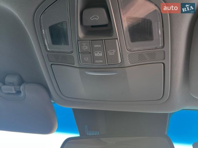 Внедорожник / Кроссовер Hyundai Santa FE 2016 в Луцке