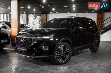 Внедорожник / Кроссовер Hyundai Santa FE 2019 в Одессе