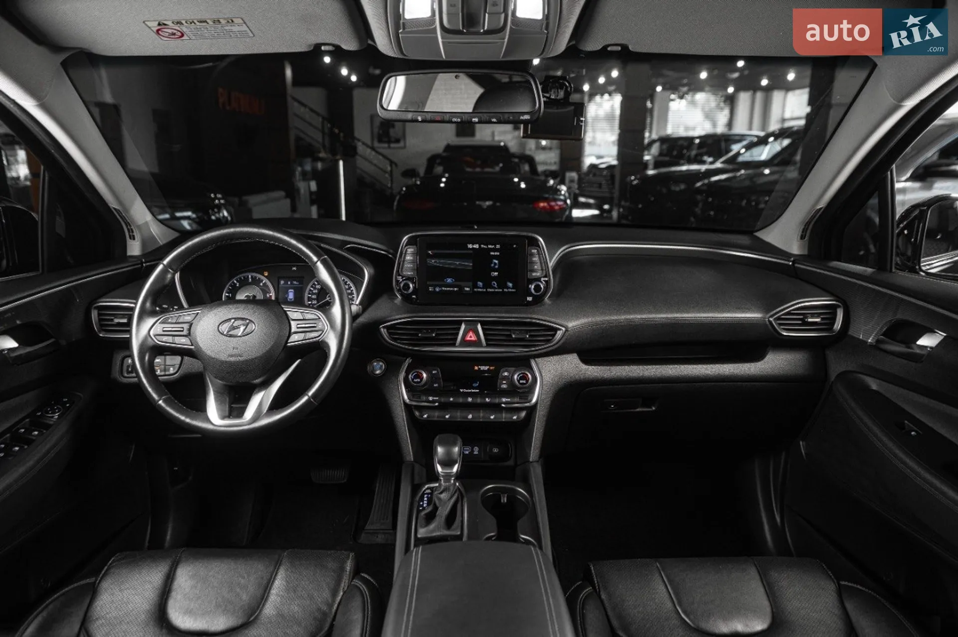 2019 Hyundai Santa Fe - мініатюра 28