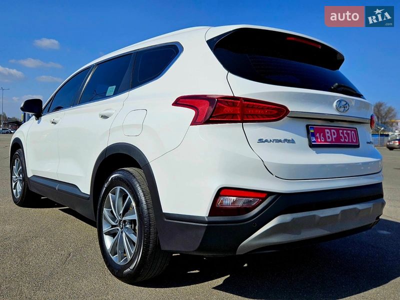 Внедорожник / Кроссовер Hyundai Santa FE 2018 в Днепре