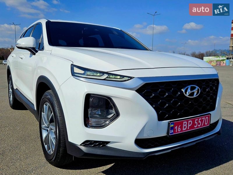 Внедорожник / Кроссовер Hyundai Santa FE 2018 в Днепре
