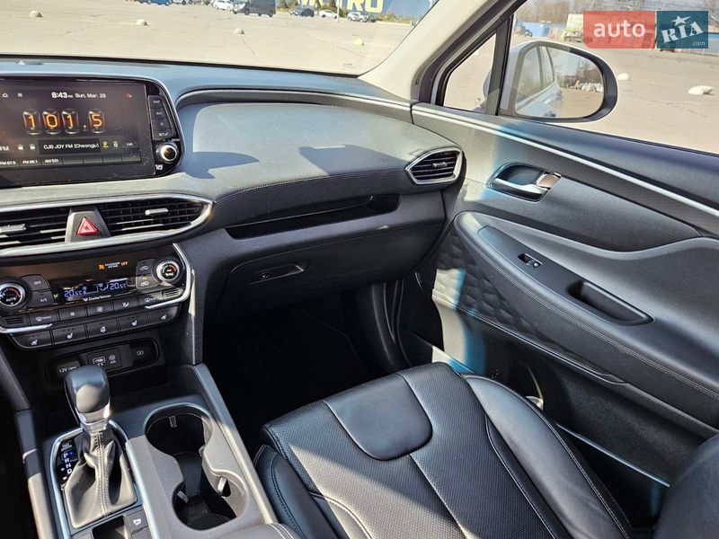 Внедорожник / Кроссовер Hyundai Santa FE 2018 в Днепре