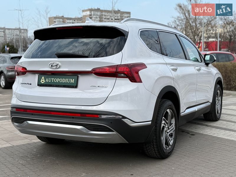 Внедорожник / Кроссовер Hyundai Santa FE 2021 в Киеве