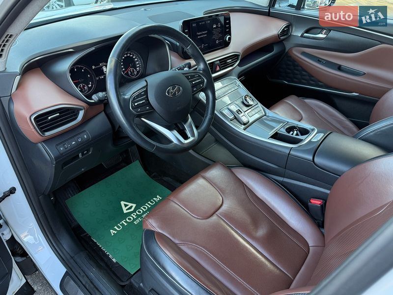 Внедорожник / Кроссовер Hyundai Santa FE 2021 в Киеве